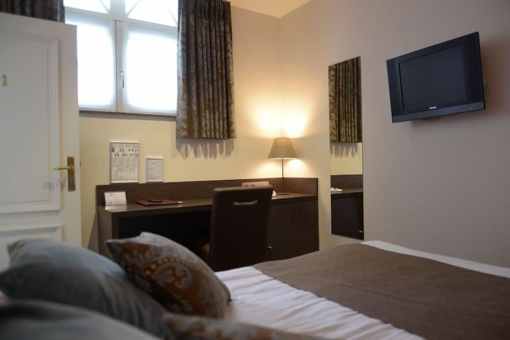 Hotel Golden Tree 3*